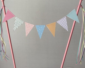 Pastel cake garland topper | Unicorn birthday parties | Pastel safari parties