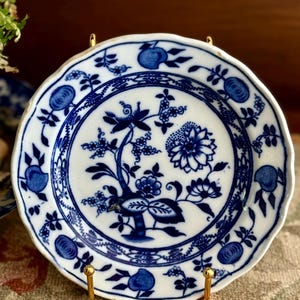 Antique Meissen Plate | Blue Onion Pattern | Germany c.1850-1899
