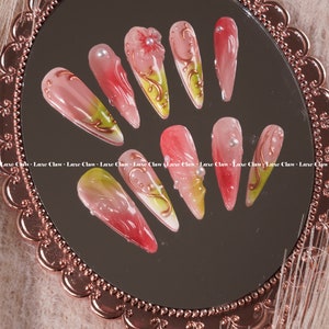 Paillettes Gommeuses Dorées Art Peint à la Main Ongles Adhésifs Réutilisables Ongles pour Fêtes et Mariages Faux Ongles Premium image 1