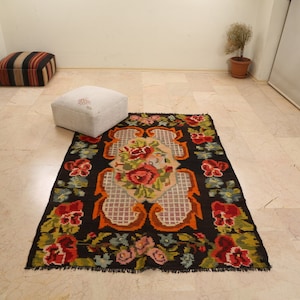 Karabagh Rug, Moldavian Kilim, Handwoven Colorful Kilim, Flower Pattern Kilim, Ethnic Kilim, Bessarabian Rug, Rose Rug, Boho Rug, 4&#39;4&#39;&#39;x6&#39;