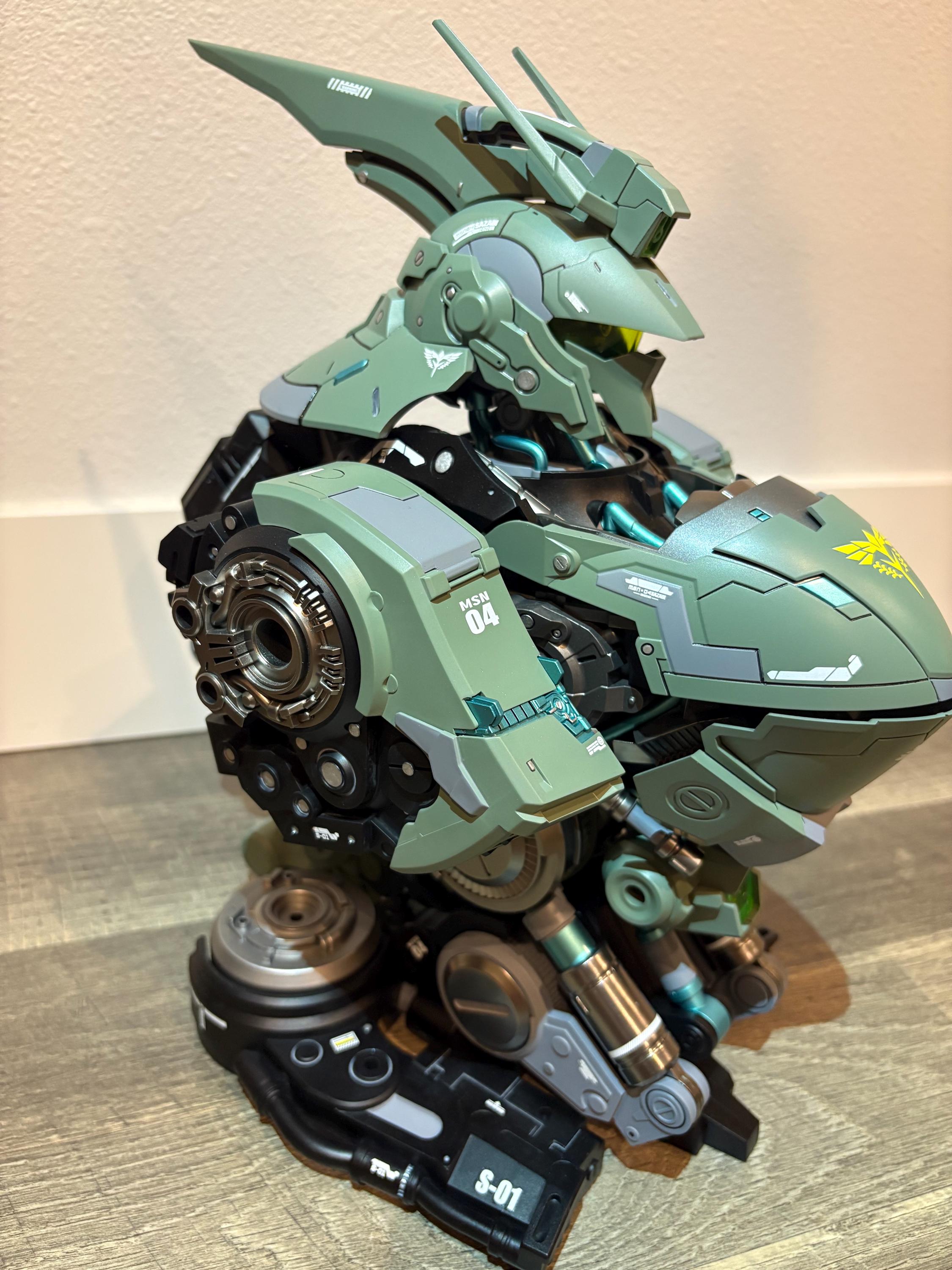 1/35 Head Bust Gundam Sazabi - Etsy