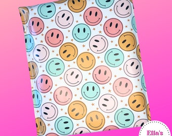 25ct-100ct 10x13" Poly Mailer Happy Face