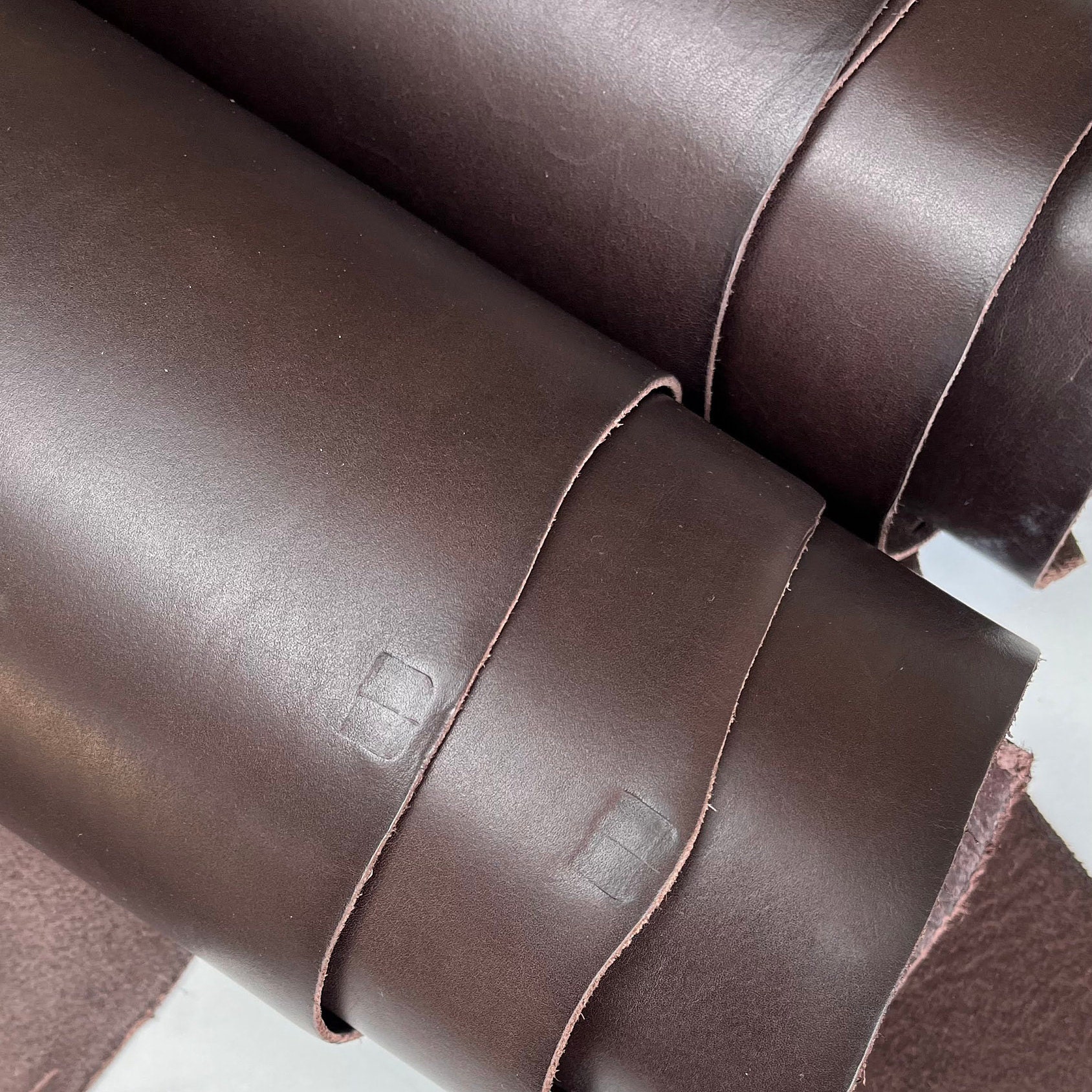 Chocolate Brown Double Shoulder Leather Cowhide 78oz Thick Veg Tanned