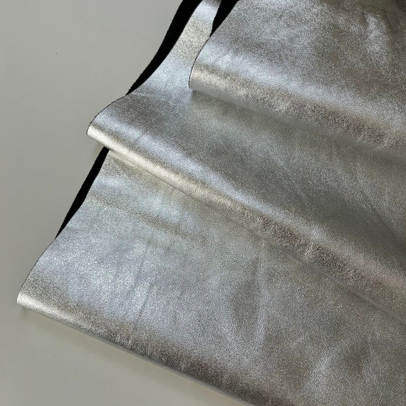 Black/silver Double Sided Foiled Leather Skin, 1.0mm/3 Oz Real Natural  Leather 
