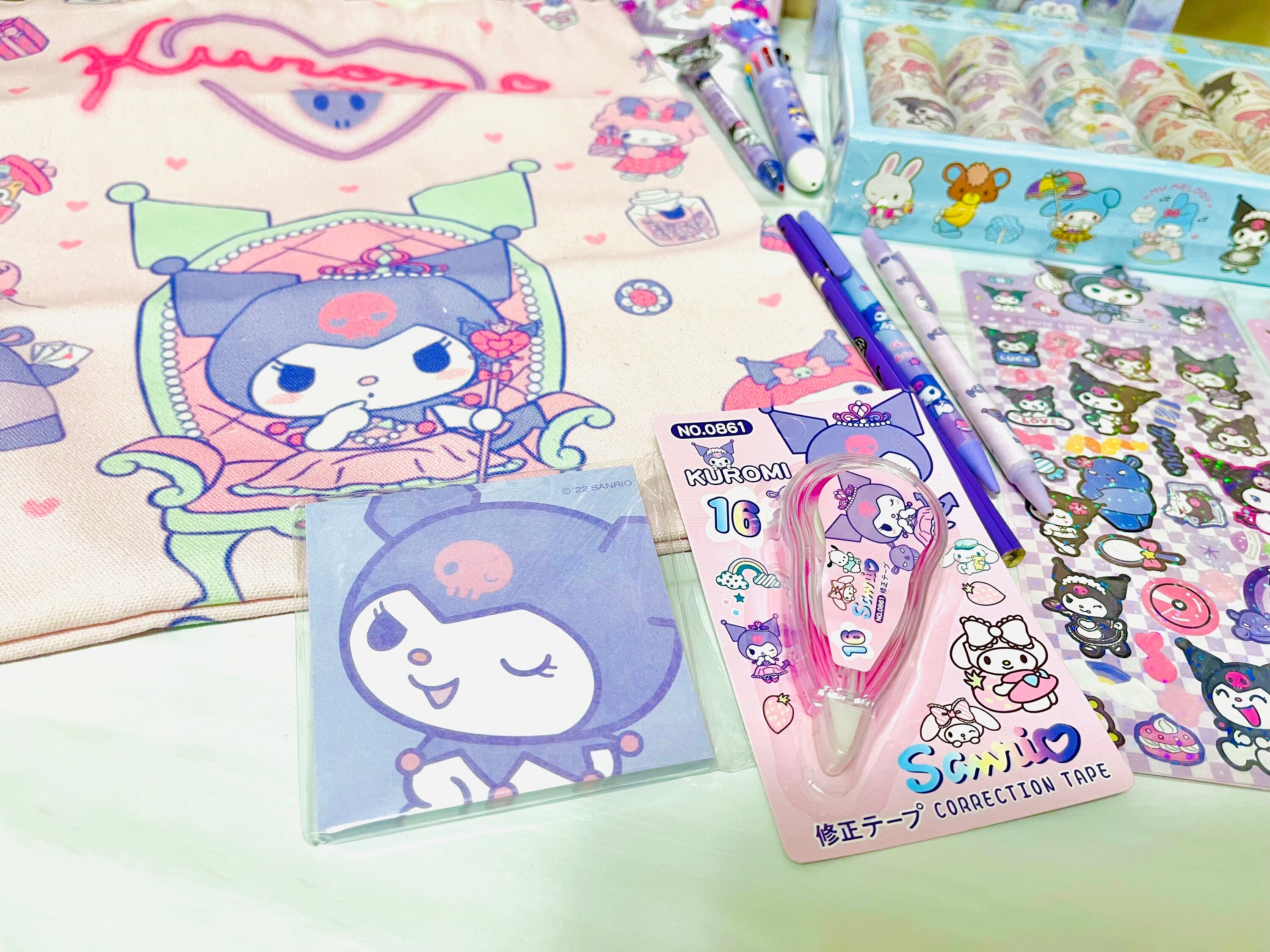 Hello Kitty Kuromi Face-Pack de Journal Kawaii + Stylo 6 Couleurs, Lilas
