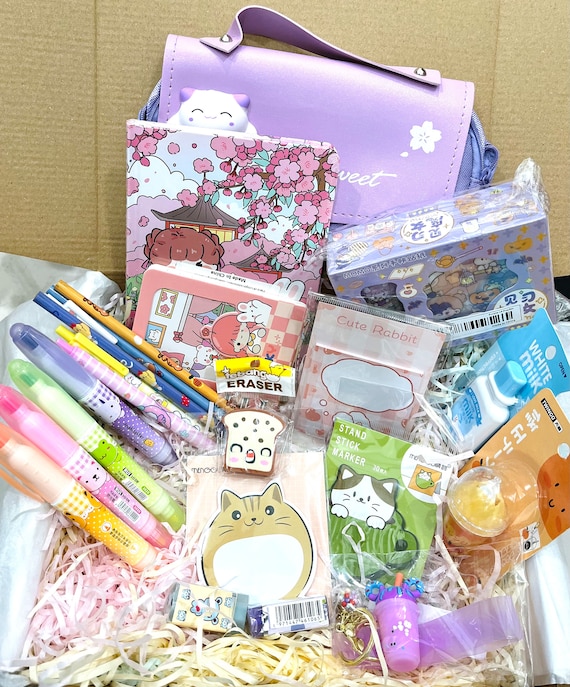 Kawaii Cat Stationery Gift Box Bundle | Preset Box of Notebooks, Washi Tape, Sticky Notes, Stickers, Pens, Pencils, Erasers, Whiteout, Memo