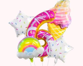 Sweet Donut Ice-cream birthday balloons DIY kit - 5 pcs - Girl Birthday Deco - Pink White Balloon Garland - Sweet One Birthday