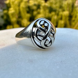 Celtic Knot Style Ring | Sterling Silver | Celtic Ring | Irish Ring | Silver Ring | Trinity Knot Ring | Celtic Jewelry | Vintage Ring | Gift