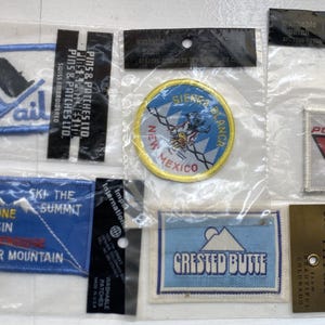 8 Vintage Ski and Hawaii Souvenir Patches Vail Sierra Blanca Purgatory Crested Butte Summit