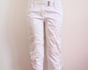 2000s white cargo capri pants