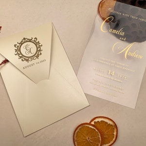 透明アクリル招待状 | クリーム色の封筒付き | 金箔の結婚式招待状 | ミニマリストな結婚式招待状 | 96949