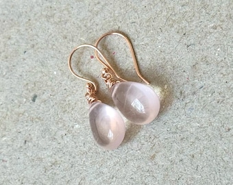 Natural Rose Quartz Rose Gold Earrings, 14K Rose Gold Filled Earring, Rose Quartz Earring, Christmas Gift Ideas, January Birthstone Earrings