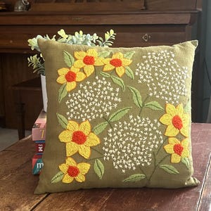 Vintage Floral Crewel Throw Pillow