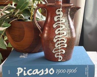 Studio Pottery Lidded Pitcher by Lynn R. Munns of Wyoming, Signed