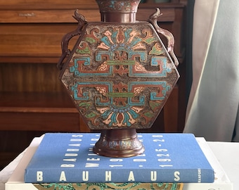Vintage/antique Japanese Champlevé Cloisonné Vase, Bronze and