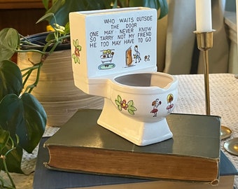 Norcrest made in Japan vintage toilet ashtray/matchbox holder