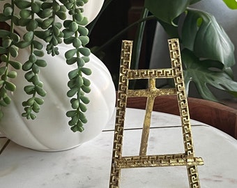 Gold Finished Metal Display Easel