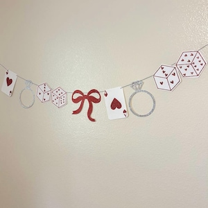Banner de "LUCKY IN LOVE", cartulina / decoración para despedida de soltera