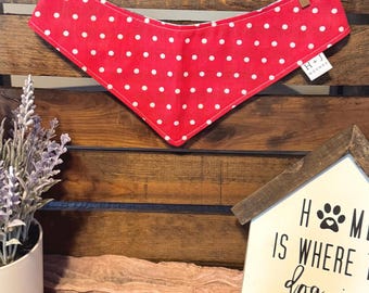 Dog Bandana / Tie On Bandana with flowers / Spring Pet Bandana for dogs / Reversible dog scarf / 10% helps rescue pups / Small / Medium