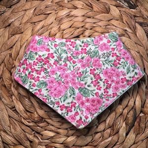 Dog Bandana / Tie on Bandana with Flowers / Boho Pet Bandana / Reversible Dog Scarf / 10% Helps Rescue Pups / Extra Small / Small / Medium