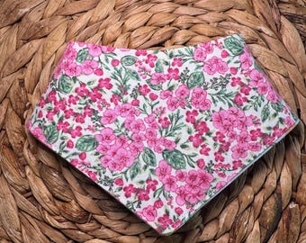 Pañuelo para perro / Pañuelo con flores para atar / Pañuelo bohemio para mascotas / Bufanda reversible para perro / El 10% de la compra ayuda a rescatar cachorros / Talla XS / Talla M