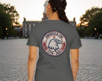 Camiseta comemorativa do 250º aniversário dos EUA - 1776-2026 com brasão da águia