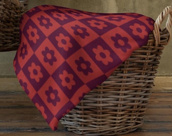 Couverture à carreaux fleuris cerises / Couverture fleurie rétro groovy