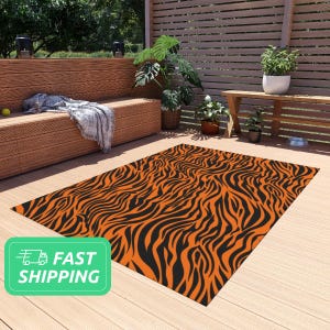 Tiger Stripe Outdoor Rug / Tiger Pattern Outdoor Rug / Entrance Mat