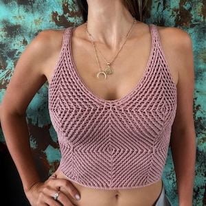 Patrón de ganchillo para el top Constantino (inglés, polaco)