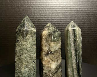 Green Quartz Tower, Home Decor, Natural Crystals, Healing Crystals, Gift for him, Gift for her