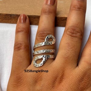 Adjustable Sterling Silver Swan Neck Splint Ring: Arthritis Support