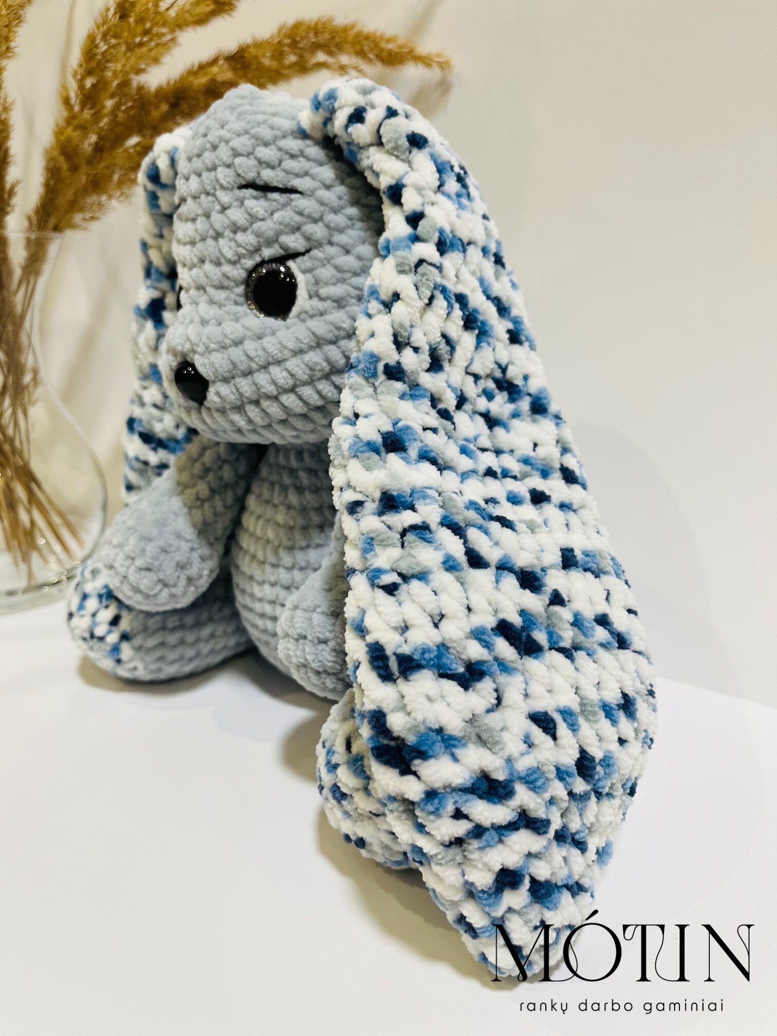 かぎ針編みのウサギ：長い耳を持つ手作りのぬいぐるみ - Etsy 日本