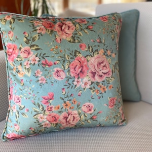 Floral Velvet Pillow Case, Flower Pattern Velvet Cushion Case, French Country Throw Pillow, Mint Green Floral Sham, 20x20 24x24, ANY SIZE