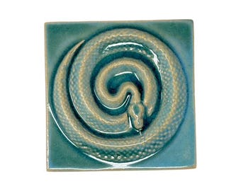 ReliefFliese, 3D Fliese, Schlange, türkis, Grüntöne, Kacheln, Mosaik, Bad, Küche, Garten, Fliesenmuster