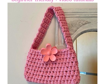 EASY Crochet Handbag Pattern + Guiding Pictures - Trendy Mini Handbag Crochet Pattern for Beginners! Cute Crochet Handbag tutorial!