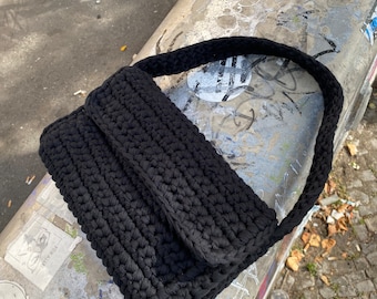 Easy crochet bag pattern + Video Tutorial | Beginner-Friendly Crossbody, Handbag, and Flap Crochet Pattern | Easy DIY Crochet Bag