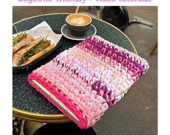 Patron de pochettes d'ordinateur portable et d'ipad au crochet FACILE pour TOUTES les tailles - Tutoriel de crochet pour débutants avec photos guides + tutoriel vidéo