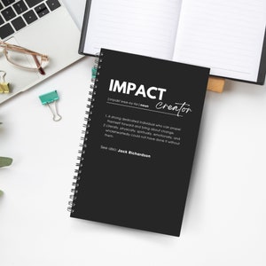Gepersonaliseerde definitie Impact Creator Hardcover Notebook, Maneger Verjaardagscadeau, Leider Journal, Grappig cadeau voor hem Haar, Werkwaardering afbeelding 3