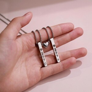 Custom Song Code Queer Love Necklace Set Snapping Heart Charm For Gay Couple Song Lover Keepsake Matching Lesbian Engraved Initial Bar LGBTQ