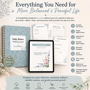 Op de afbeelding: Een lichtblauw wellness-dagboek met de tekst "Daily Balance" en "Over 300+ Pages". De afbeelding toont ook een tablet met de inhoud van het dagboek, samen met printbare en digitale versies.