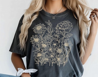 Camisa con flores prensadas vintage Comfort Colors® Camisa estilo bohemio cottagecore Camisa con flores silvestres Camiseta con flores botánicas Regalo para jardineros Camisa floral