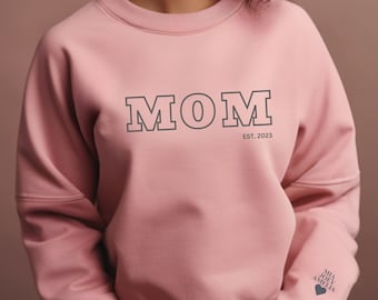 Personalized Mama Sweatshirt with Kid Names on Sleeve, Mothers Day Gift, Birthday Gift for Mom, New Mom Gift, Minimalist Cool Mom Sweater