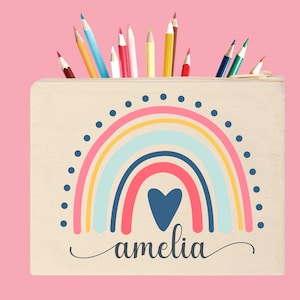 Trousse à crayons avec prénom personnalisé, cadeaux en toile pour stylos, articles de papeterie personnalisés pour enfants, fournitures scolaires, pochette zippée, cadeaux d'anniversaire, arc-en-ciel bohème