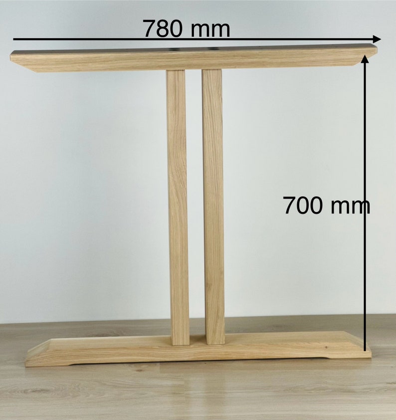 Pieds de table en chêne en forme de T image 4