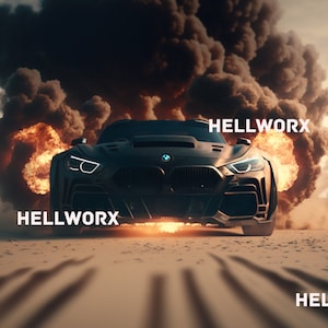 Può includere: Un'auto sportiva nera con fiamme che escono dai tubi di scarico. L'auto sta guidando su una strada sterrata e c'è fumo nell'aria. L'auto ha la scritta "HELLWORX" sul lato.