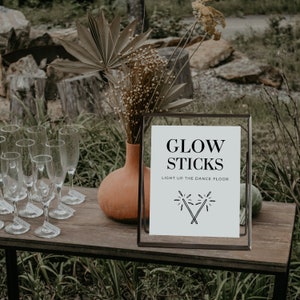Minimalist 'Glow Sticks' sign | Light Up The Dance Floor  | Wedding Reception Table Sign (A6, A5, A5, 5x7)