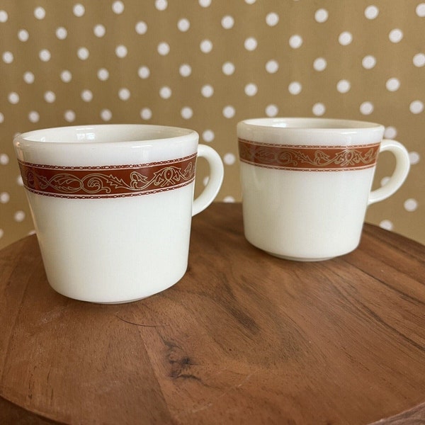 Set of 2 Vintage Pyrex Tableware Mugs Diner Bronze Scroll Pattern Coffee Cups Retro Kitcchen