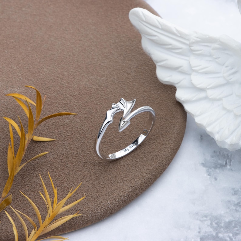 Anillo de alas de ángel personalizado, anillo abierto gótico de dragón diablo punk, anillos abiertos de flecha de dragón, anillos de promesa ajustables, anillos para él, anillo de pareja personalizado imagen 1