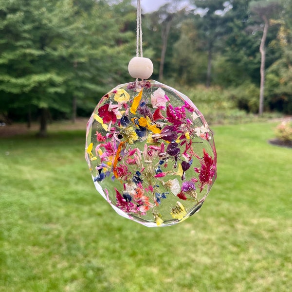 5" Cleome & Lupine Suncatcher