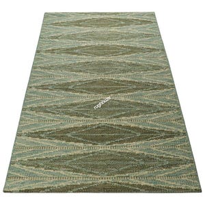 Hand Woven Wool Kilim Rug: Green Scandinavian Boho Design